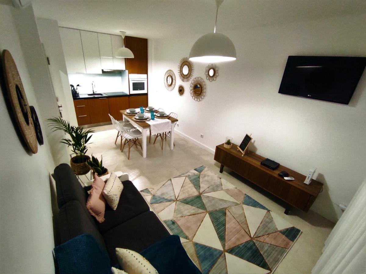 Beachfront Apartment Назаре Екстериор снимка
