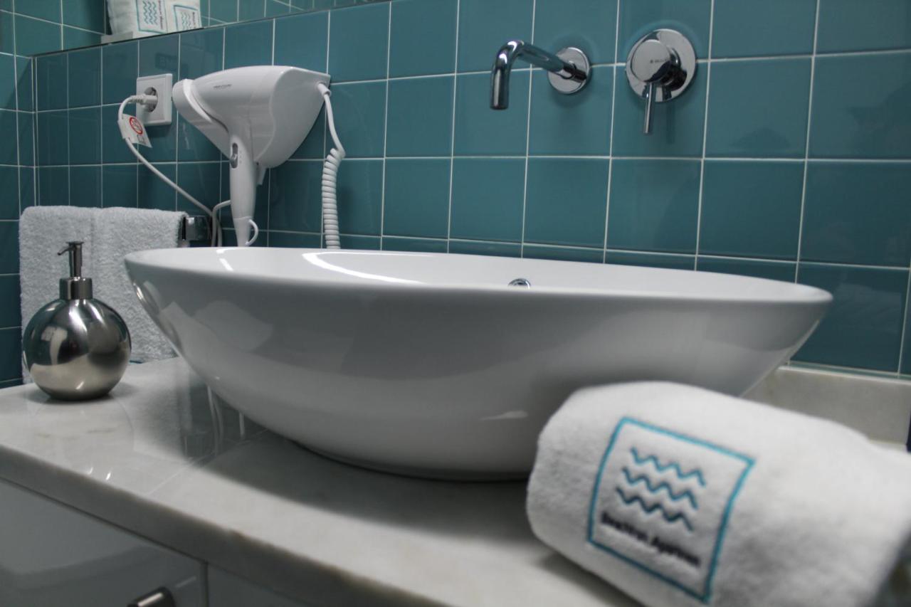 Beachfront Apartment Назаре Екстериор снимка