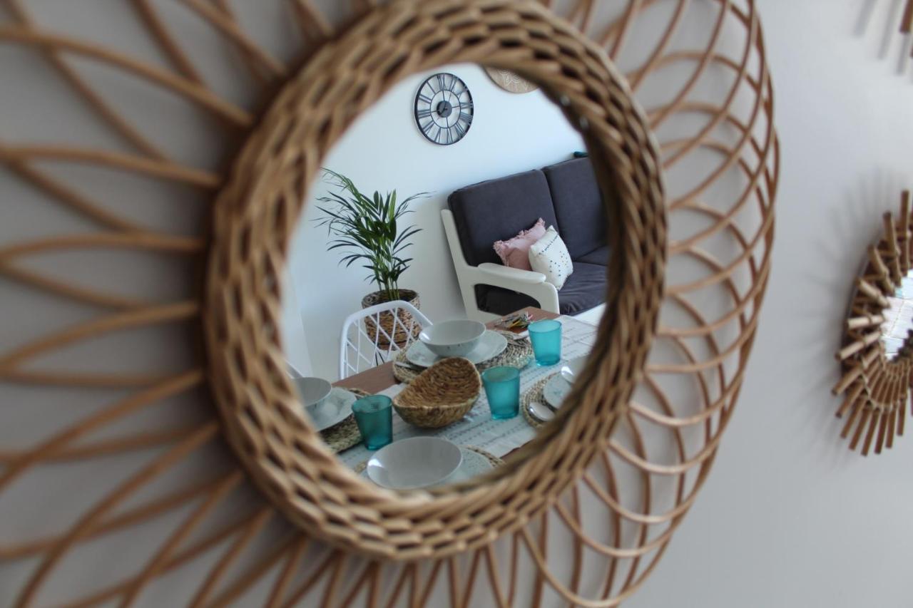 Beachfront Apartment Назаре Екстериор снимка