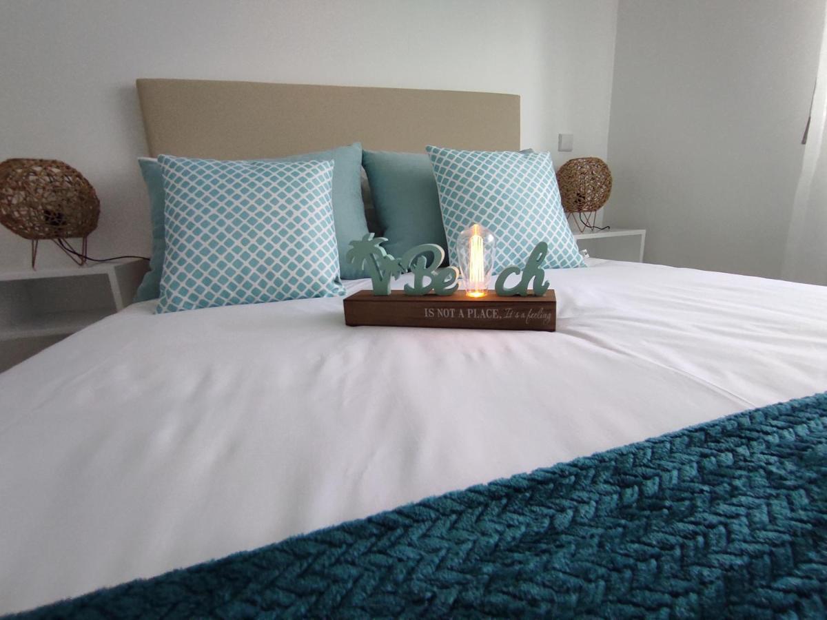 Beachfront Apartment Назаре Екстериор снимка