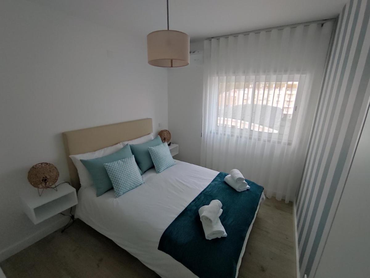 Beachfront Apartment Назаре Екстериор снимка